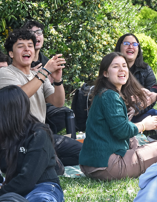 dialogo entre estudiantes